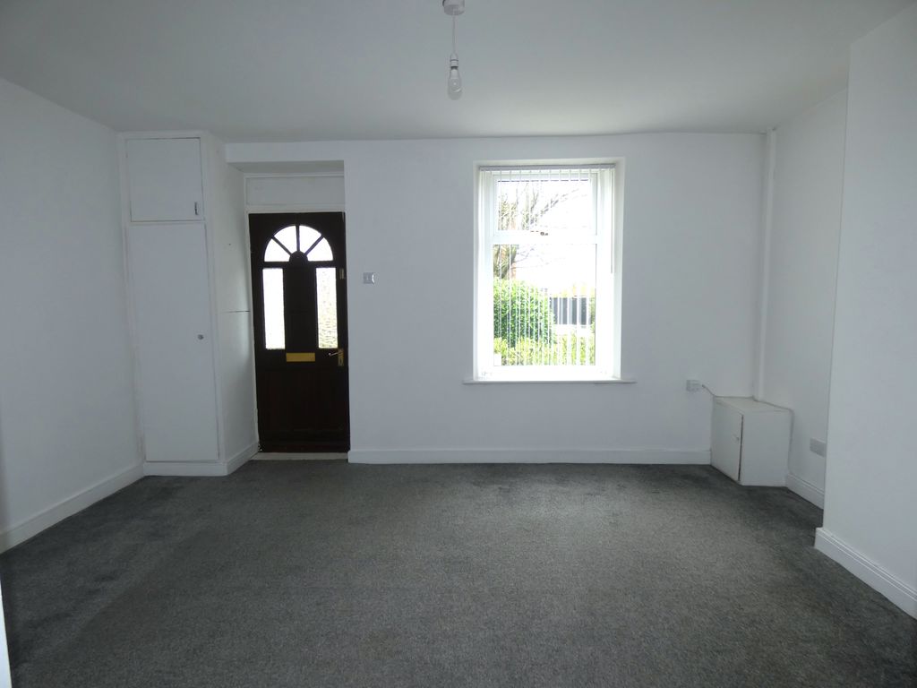 Lounge- click for photo gallery